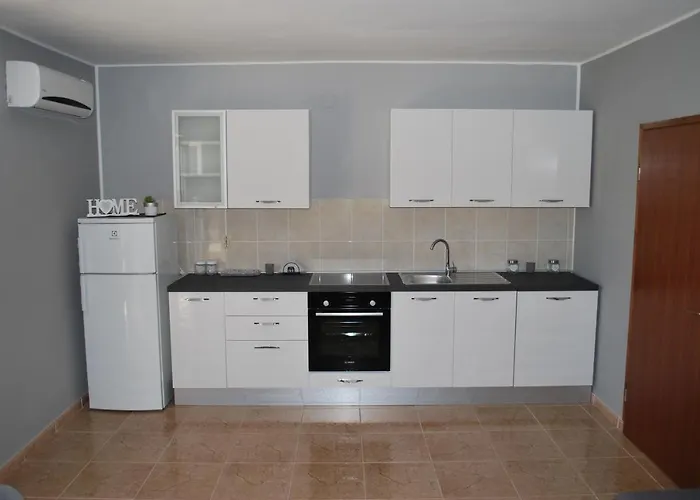 Ivan 3* 카프리예